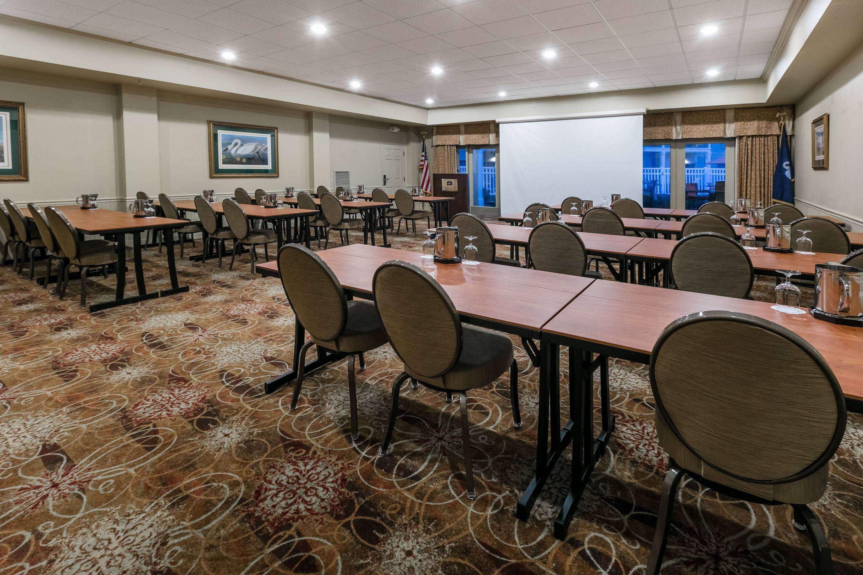 Richmond Inn And Suites Baton Rouge College Drive Екстериор снимка