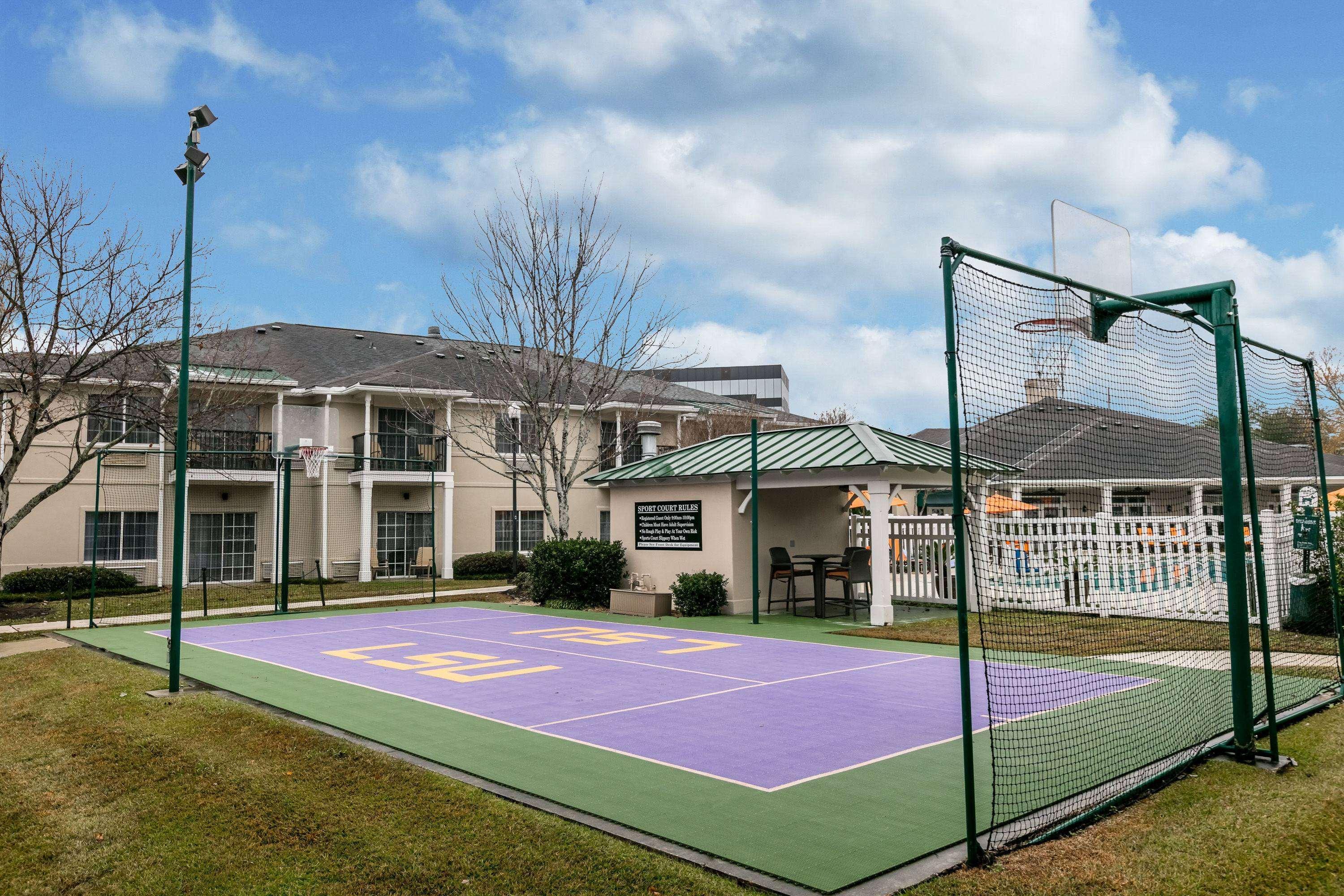 Richmond Inn And Suites Baton Rouge College Drive Екстериор снимка