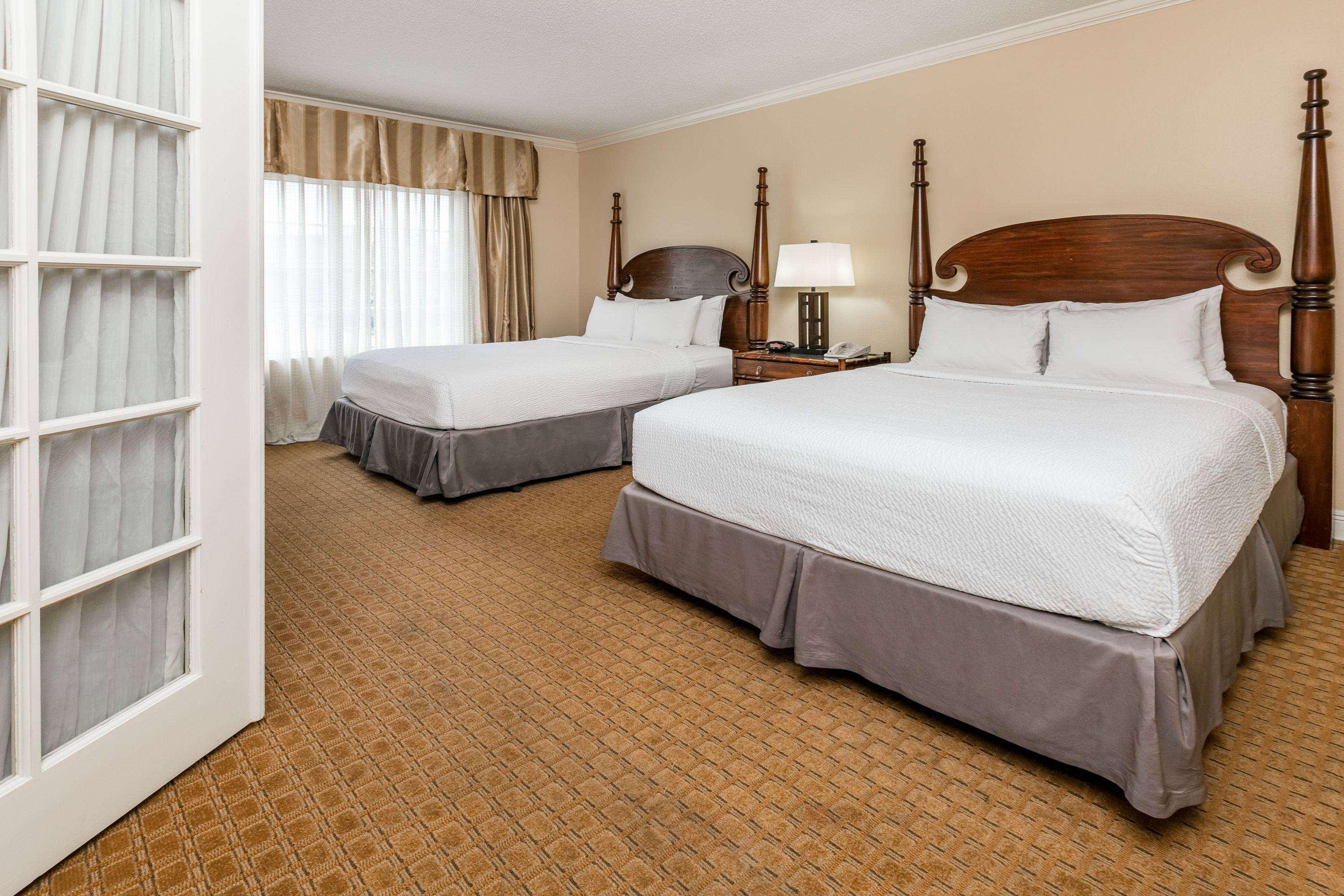 Richmond Inn And Suites Baton Rouge College Drive Екстериор снимка